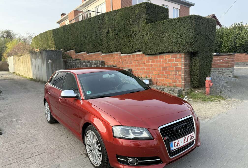 Audi 2.0S line PRETE A IMMATRICULÉGARANTIE 1 AN