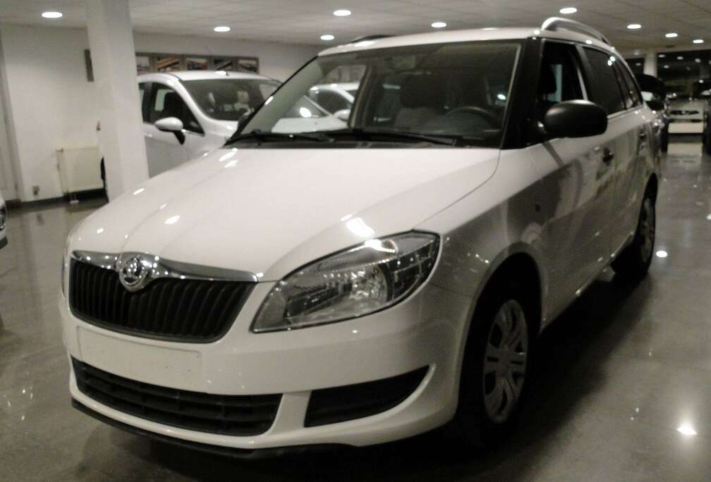 Skoda SW 1.2i AIRCO 49.138 KM