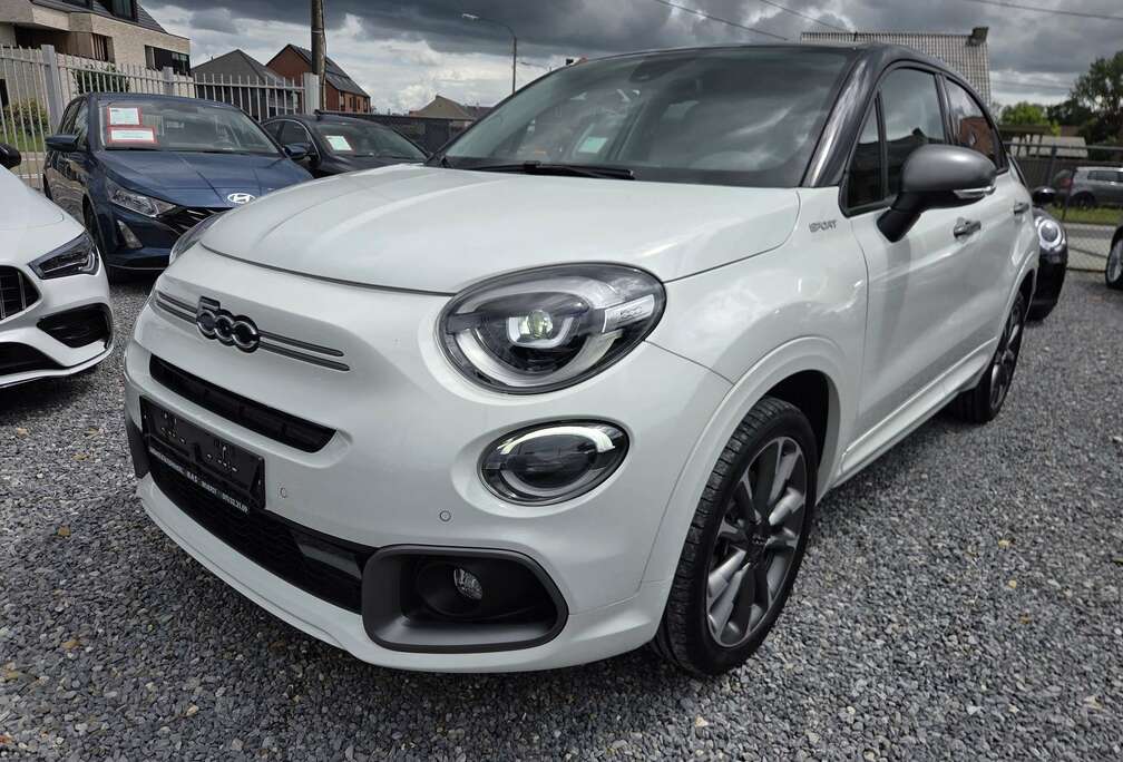 Fiat 1.5 Hybrid Sport HEVNAVICAMADAPCRUISELEDDAB