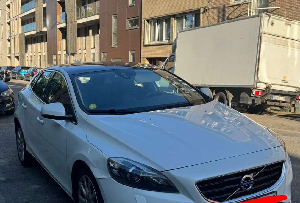 Volvo 1.6 D2 Summum