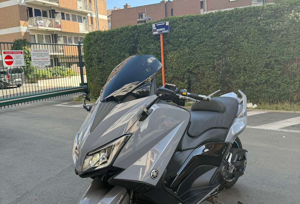 Luxe Max