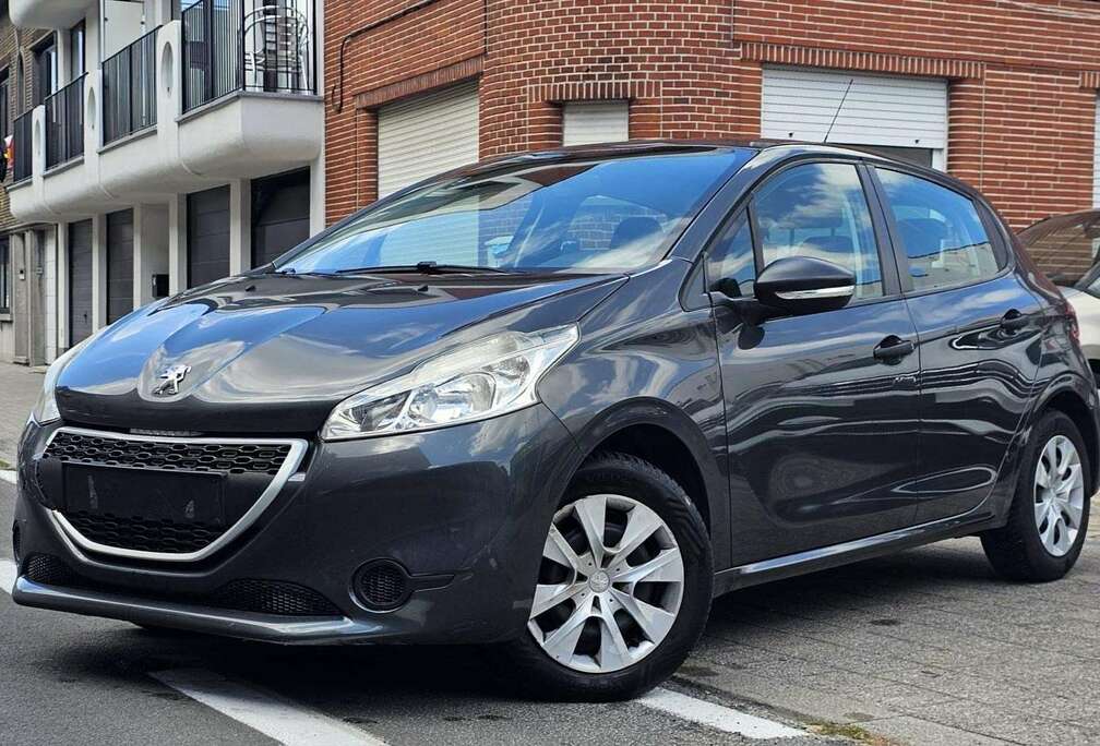 Peugeot 1.2i Style