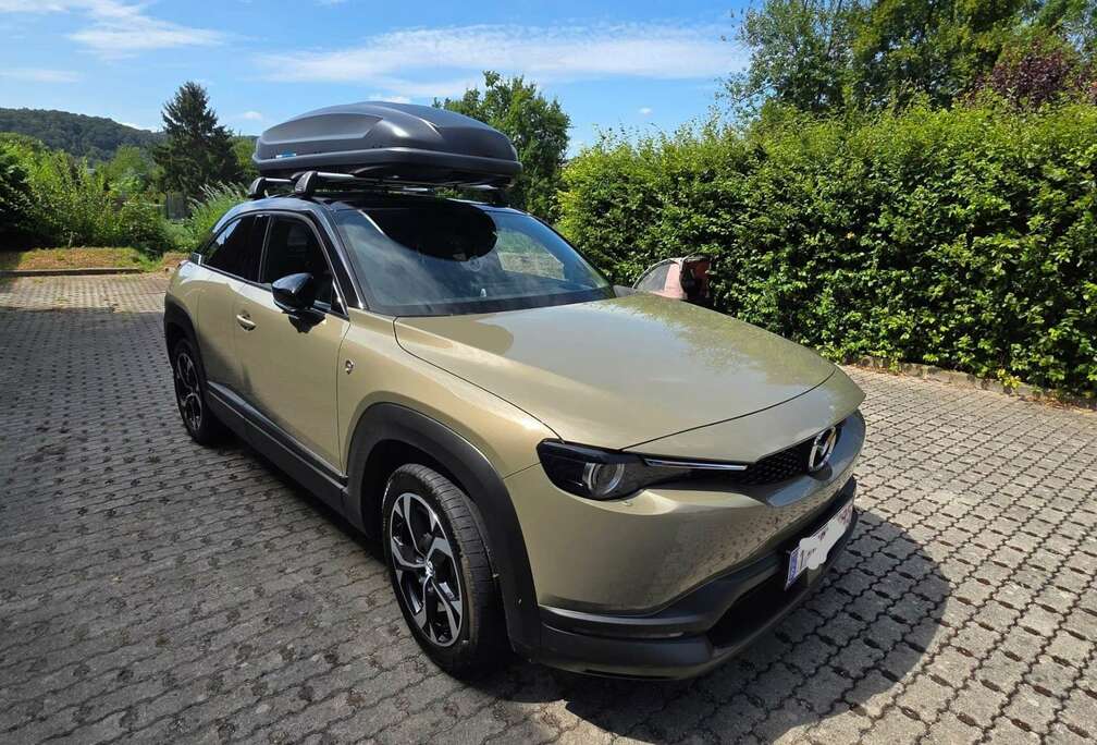 Mazda 17.8 kWh e-SKYACTIV R-EV Makoto (125kW)