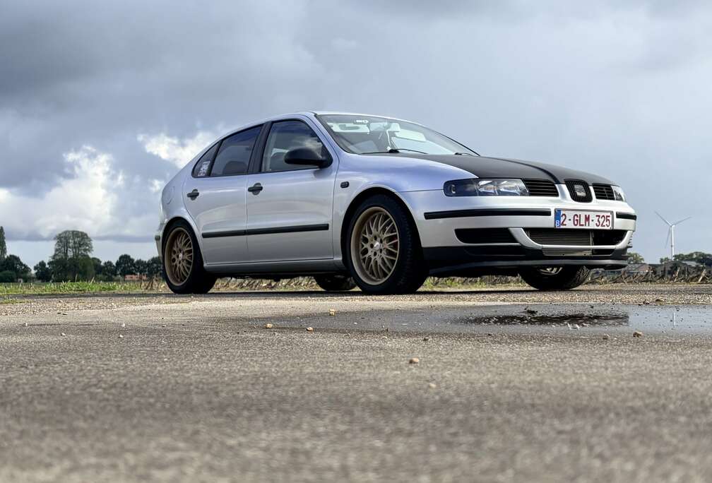 SEAT 1.4i 16v Luxe