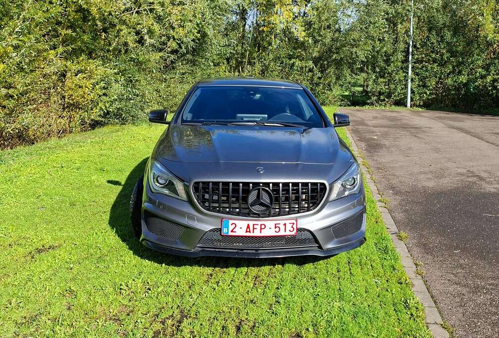 Mercedes-Benz CLA 200