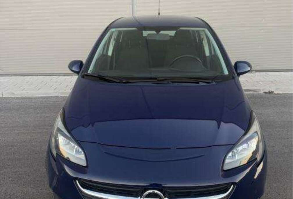 Opel Corsa 1.0i Essentia