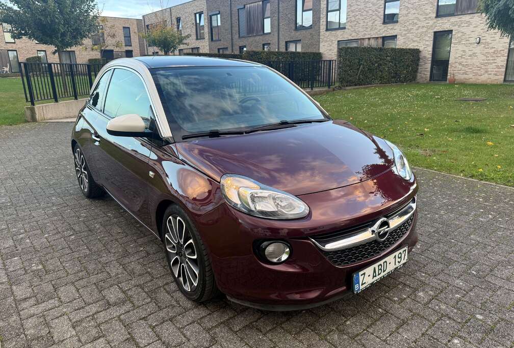 Opel Adam 1.2i Glam