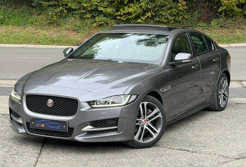 Jaguar XE 2.0 D Business Edition R-Sport