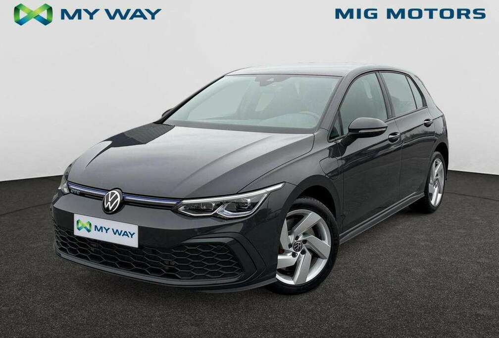 Volkswagen Golf GTE eHybrid (245 pk) AUTOMAAT /// Zetelverwarming vooraan /// Stuurverwarming ///