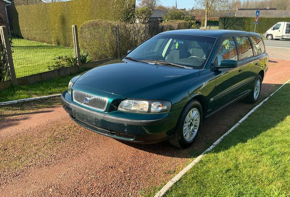 Volvo V70 2.4i 20v