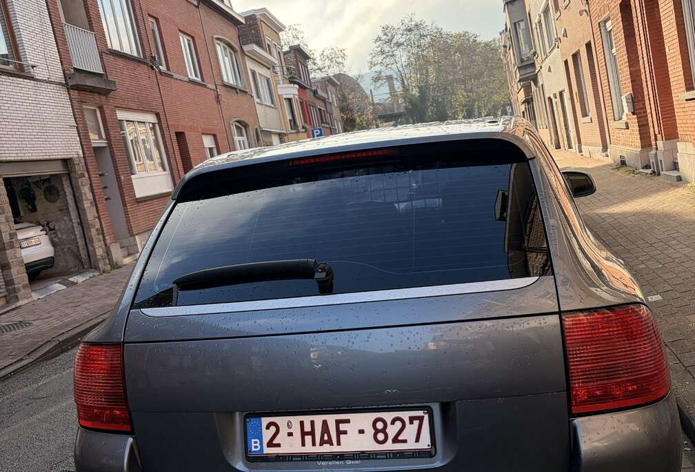 Porsche 3.2 V6 - 250 Tiptronic S