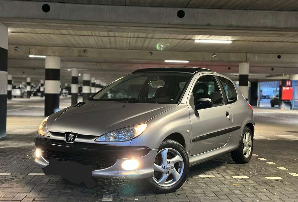 Peugeot  PEUGEOT 206 QUICK SILVER