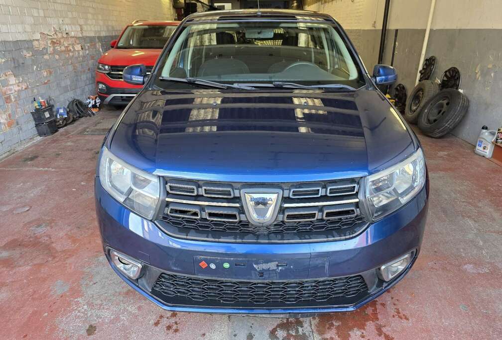 Dacia SCe 75 airco gps