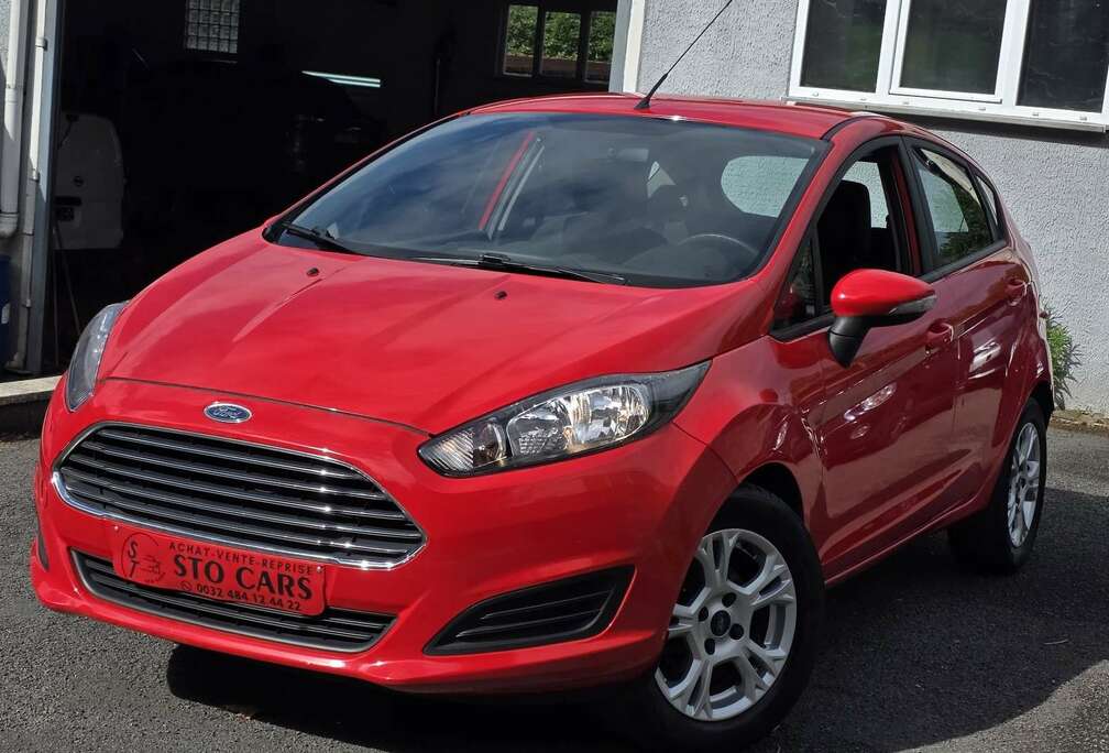 Ford Fiesta 1.5 TDCi Sync Edition / Airco / Jantes /
