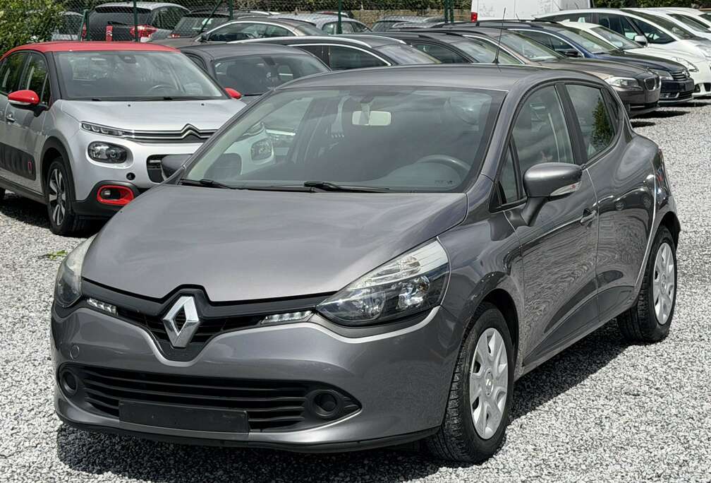 Renault Clio 1.5 dCi - 5 Portes - Euro 5 - Bluetooth