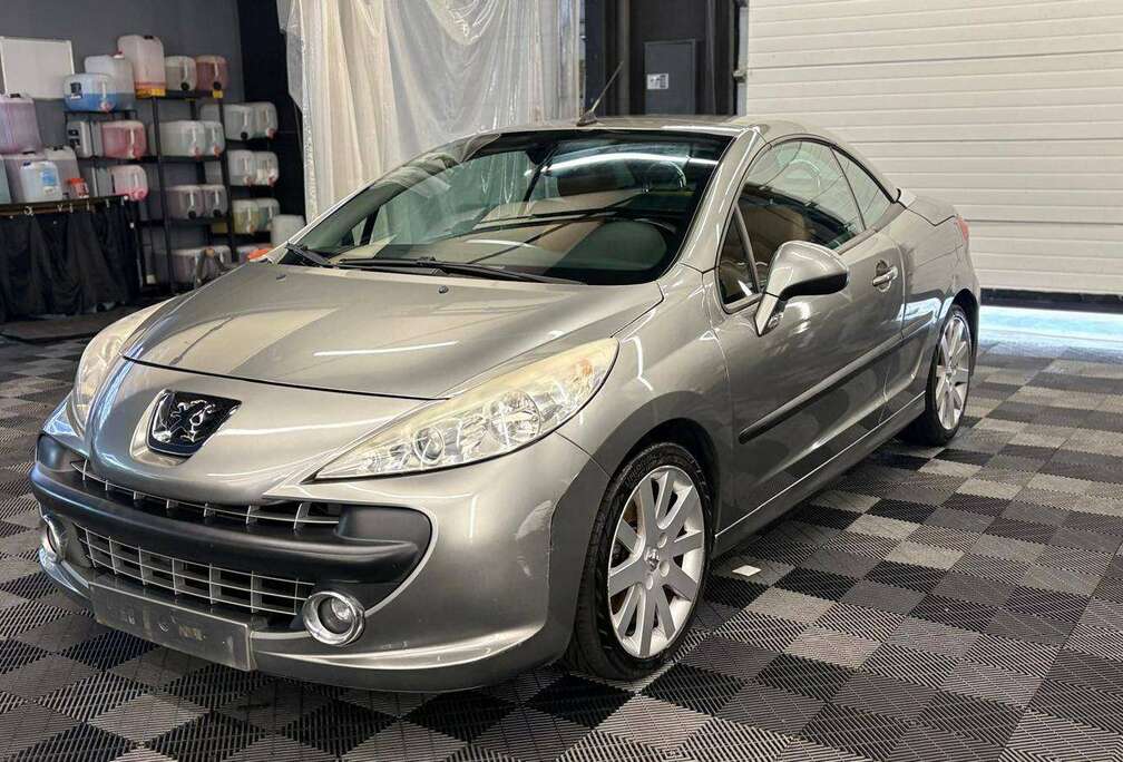 Peugeot cc Cabrio 1.6i AUTOMATIQUE  bj. 2007 135.189km