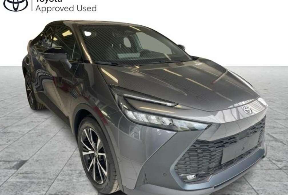 Toyota Dynamic Plus Mono-Tone C-HR Dynamic Plus