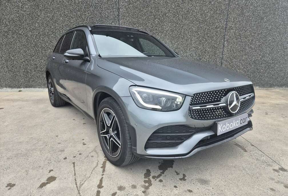 Mercedes-Benz GLC 200 /PACK AMG/CARPLAY//GPS/CAMERA/GARANTIE 12M