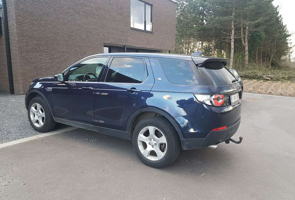 Land Rover Discovery Sport 2.0 TD4 2WD