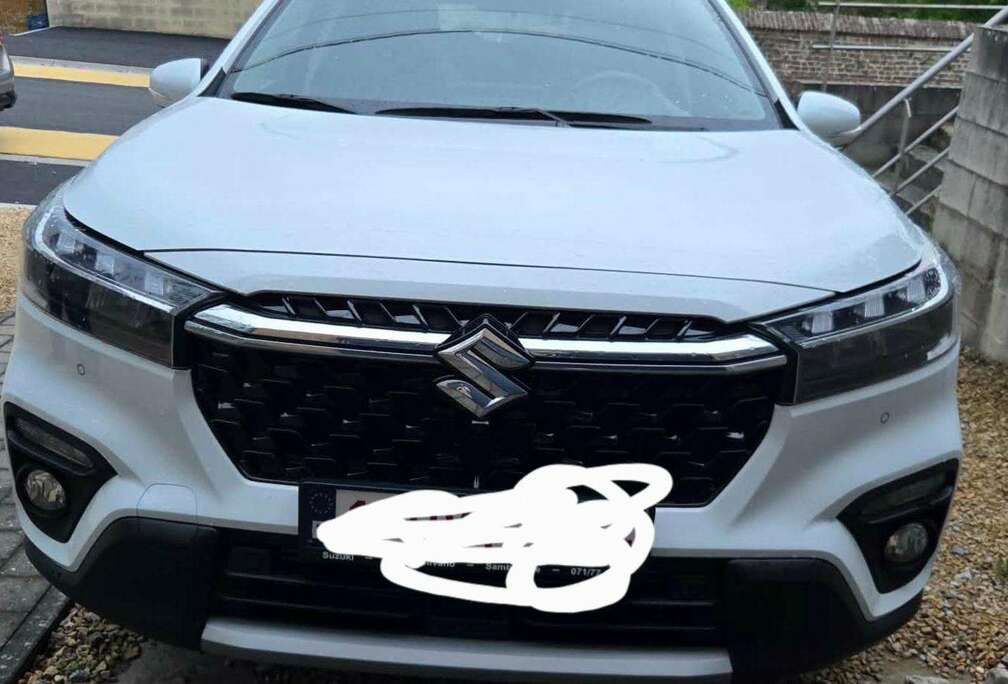 Suzuki S-Cross 1.4 Turbo Boosterjet 48V Hybrid 4WD GLX