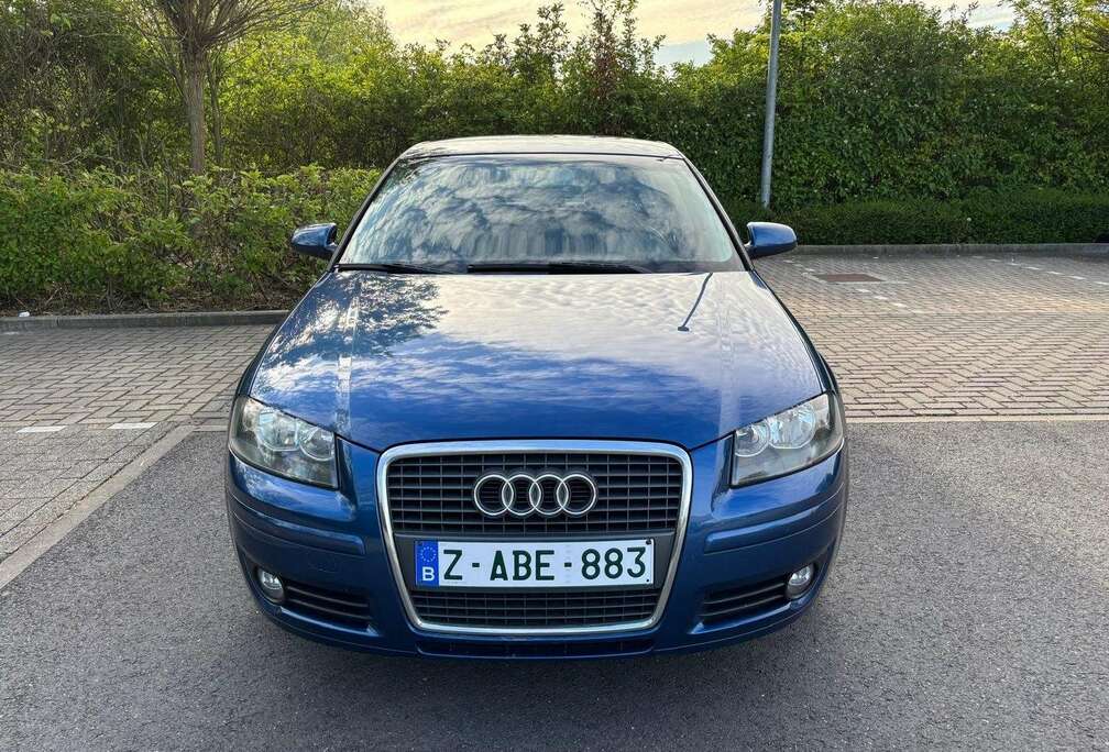 Audi 1.6i Ambiente
