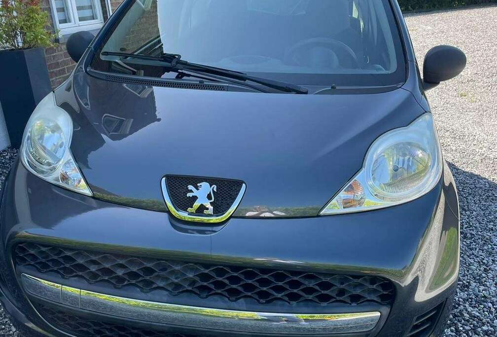 Peugeot 1.0i Urban Move
