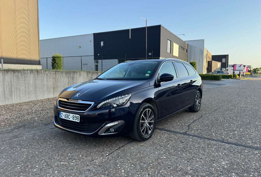 Peugeot SW 1.6HDI LED/PANO/NAVI/CAMERA/GARANTIE/EURO6
