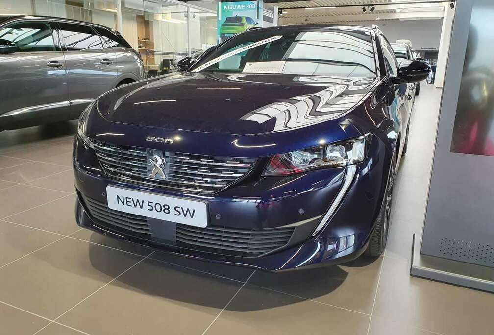 Peugeot SW 1.5 BlueHDi Allure Pack S&S 130pk PARKS V&A +CA