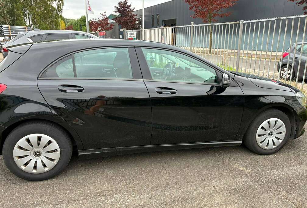 Mercedes-Benz A 180 d
