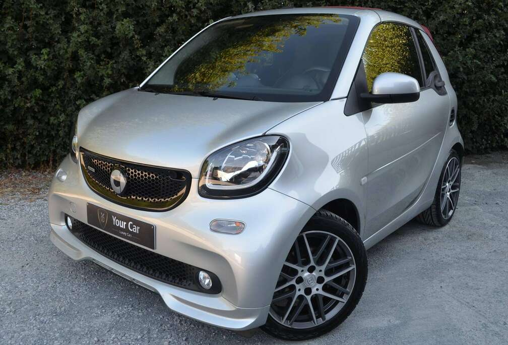 Smart Cabrio 0.9 Turbo DCT * JBL * CAMERA