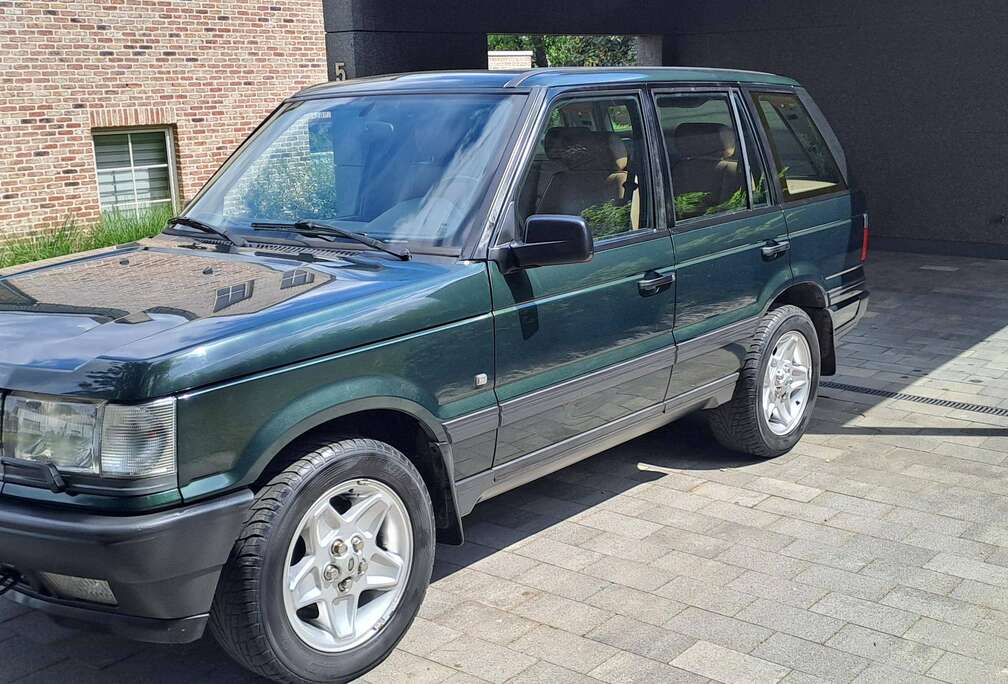 Land Rover 4.6i HSE