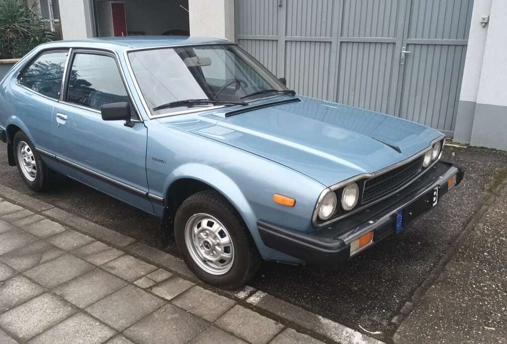 Oldtimer accord coupé 1600 5 vitesses