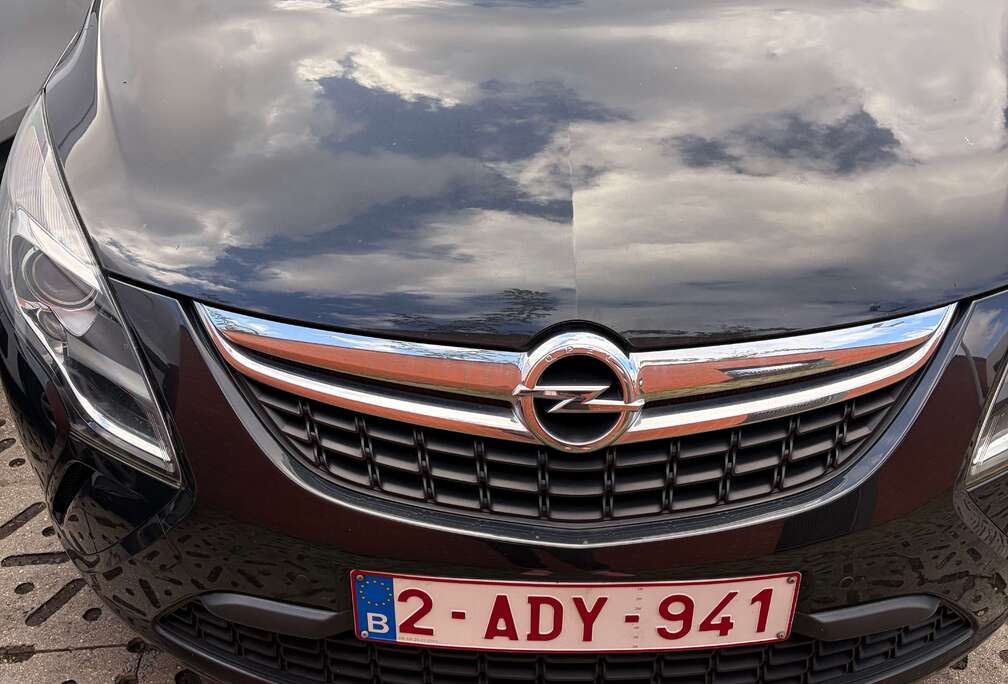 Opel Zafira 1.4 Turbo Cosmo