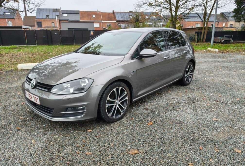 Volkswagen Golf 1.2 TSI BlueMotion Technology Cup