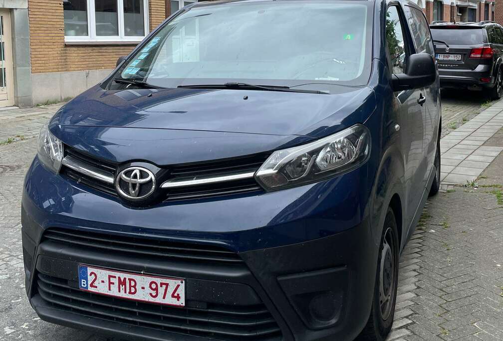 Toyota Proace Verso 1.6 D-4D Medium MPV S