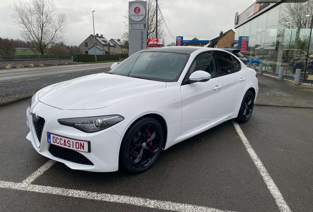 Alfa Romeo Giulia 2.2 JTDm Super GARANTIE 12MOIS