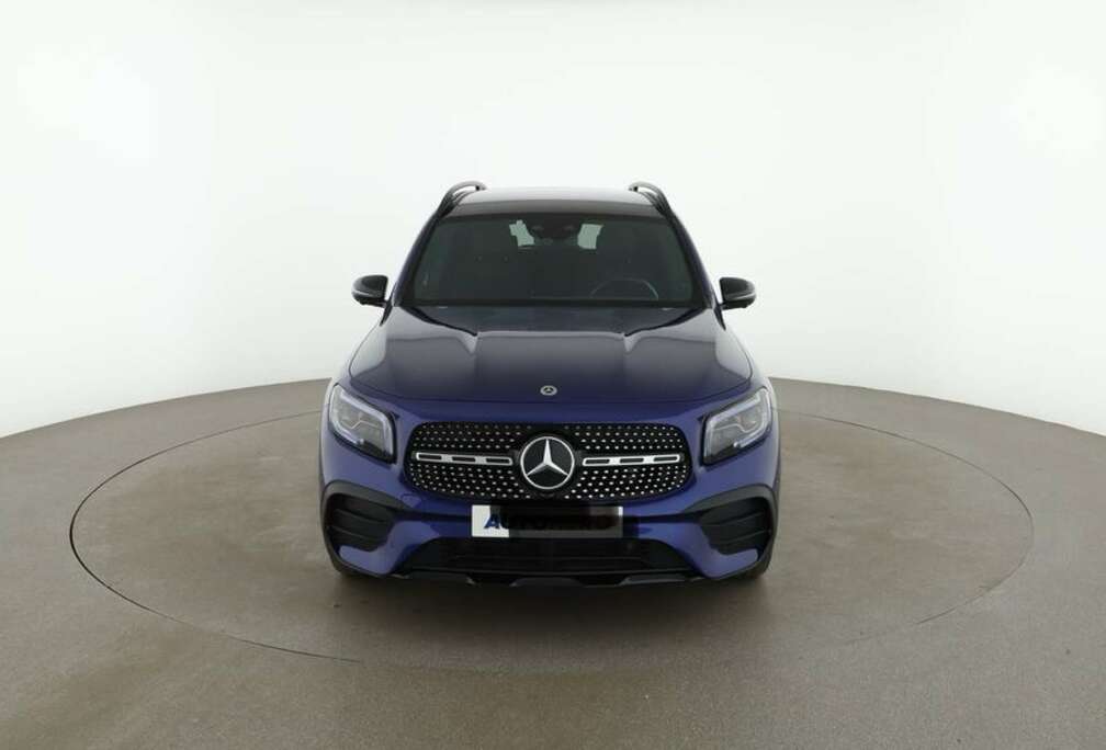 Mercedes-Benz GLB 250 AMG Premium