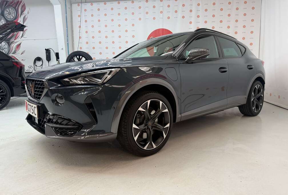 e-Hybrid VZ PHEV 180 kW ACC Carplay Camera Lane assist LED Navi