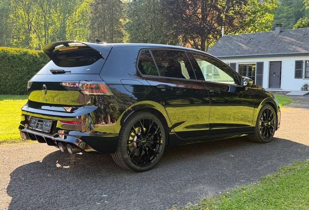 Volkswagen BLACK EDITION/333/AKRA/PACK RACE/IQ LIGHT/DSG