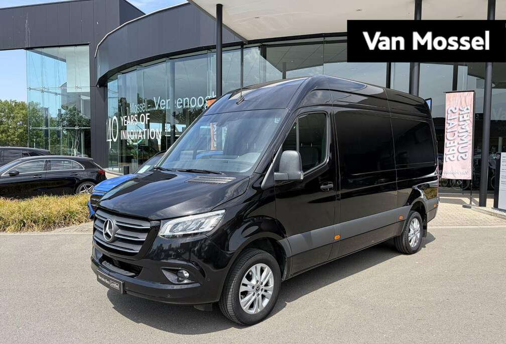 Mercedes-Benz 319 CDI GB L2 RWD 3.5T