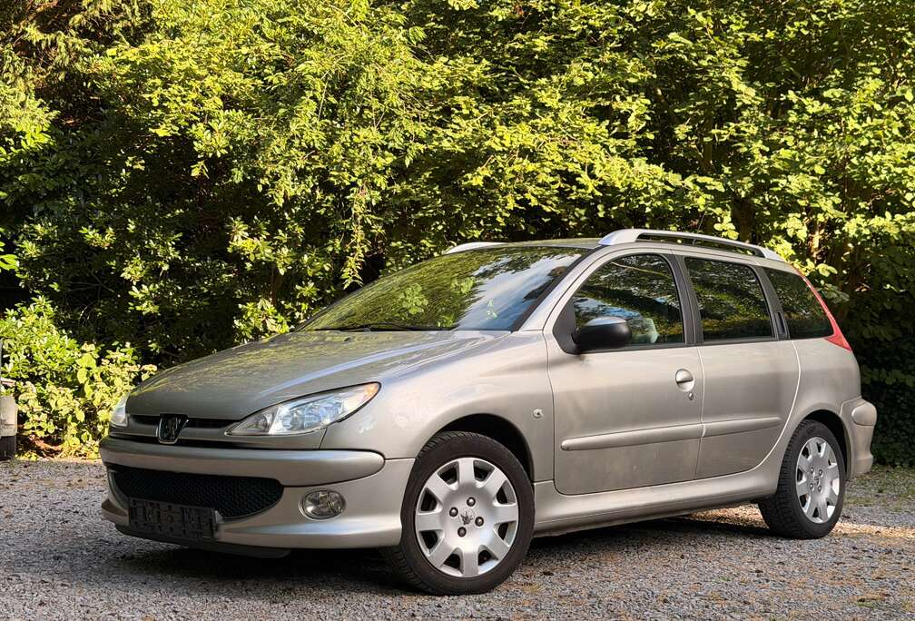 Peugeot 206 SW 1.6i 16v Pack-Line