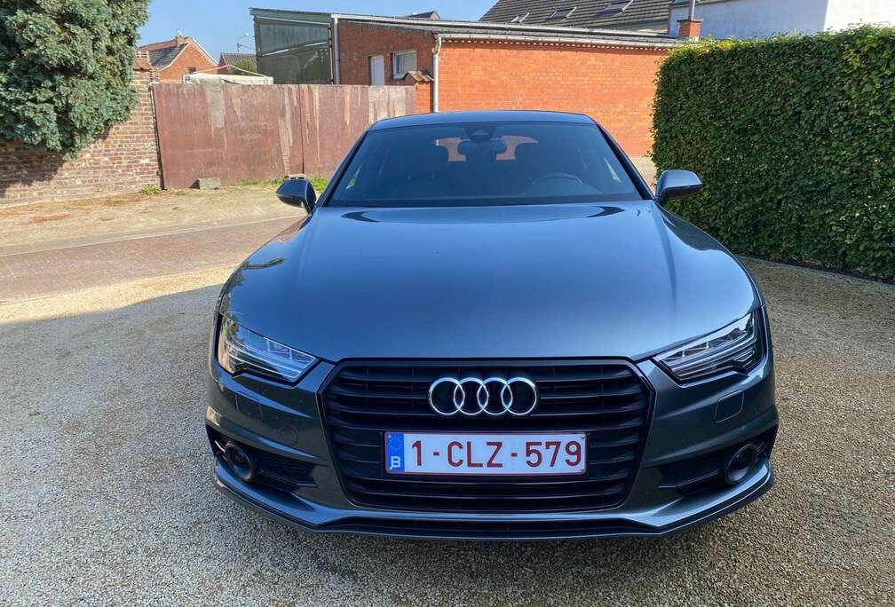 Audi 1.8 TFSI ultra S tronic S-line