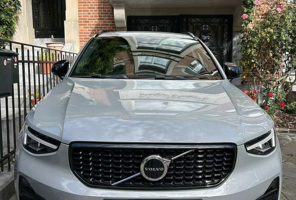 Volvo XC40 1.5 T2 Plus Dark Design Geartronic Plus Dark Design