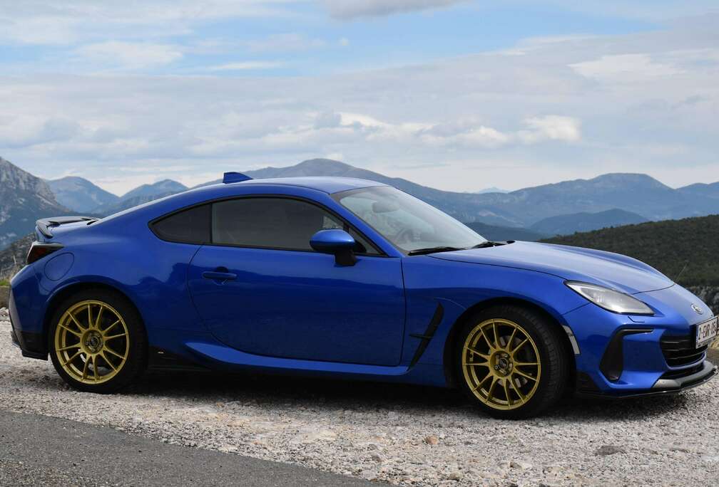 Subaru BRZ 2.4i