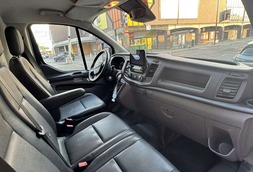 Ford 2000 DIESEL AUTO BLACK ÉDITION GPS CUIR XENON