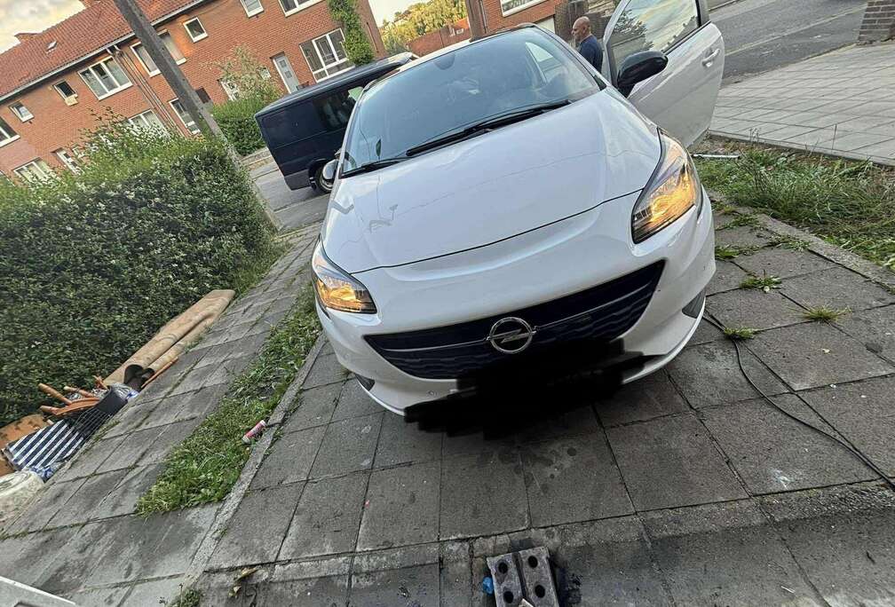 Opel Corsa 1.2i OPC-Line