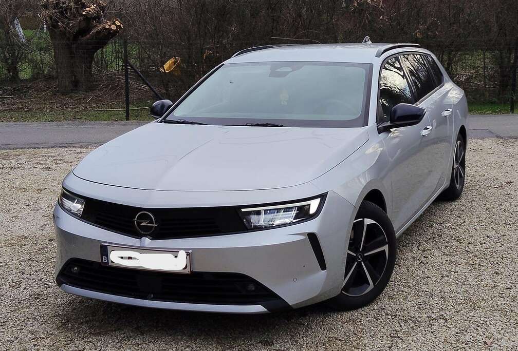 Opel Astra Sports Tourer 1.2 Turbo Edition