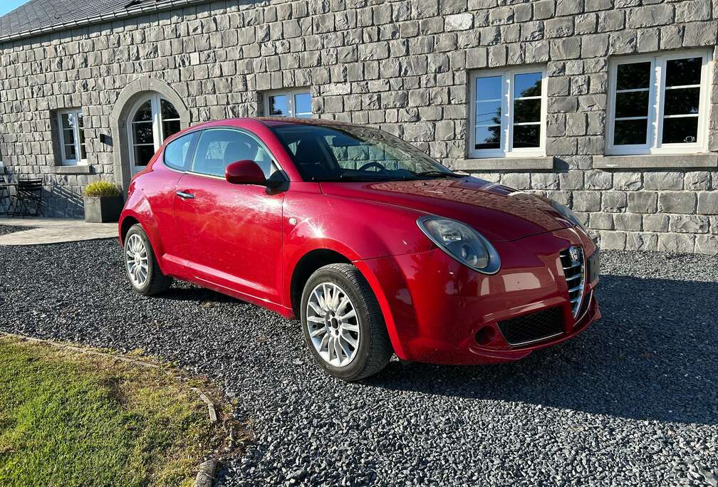Alfa Romeo Mito 1.4i controle technique ok