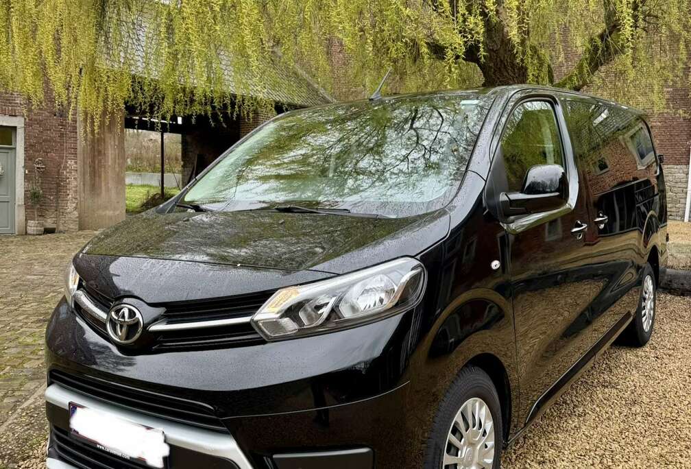 Toyota 2.0 D-4D Medium Comfort (L2) S/S (EU6.3)