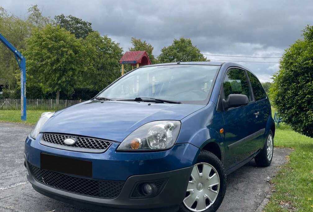 Ford 1.3i Trend